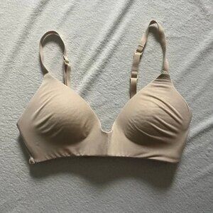 Skims Bra 30A Nude
